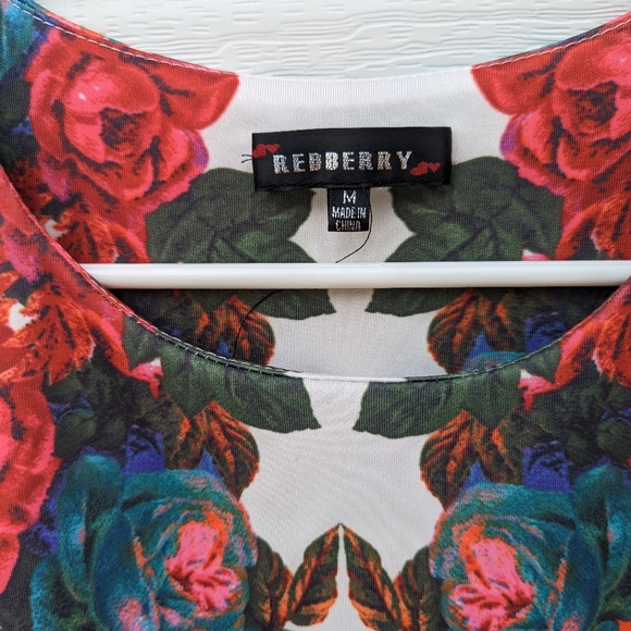 Redberry Floral Bodycon dress - Picture 4 of 6